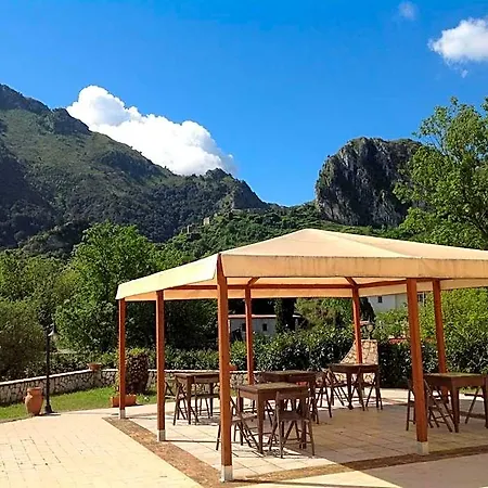 Borgo Antico 3* San Severino