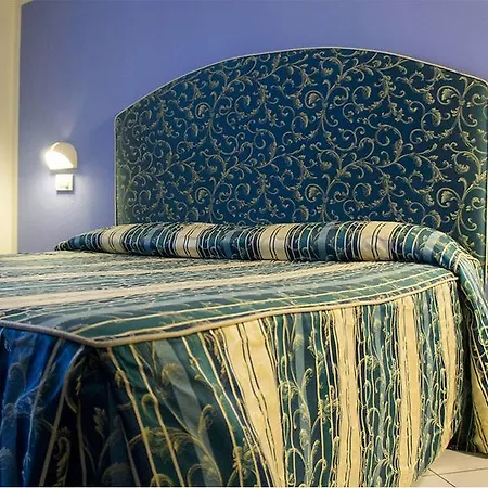 酒店 Borgo Antico 3*